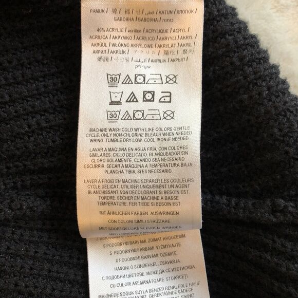 Guess‎ Womens Sz XL Black Lace Up Sleeve Women's Sweater - Picture 5 of 9